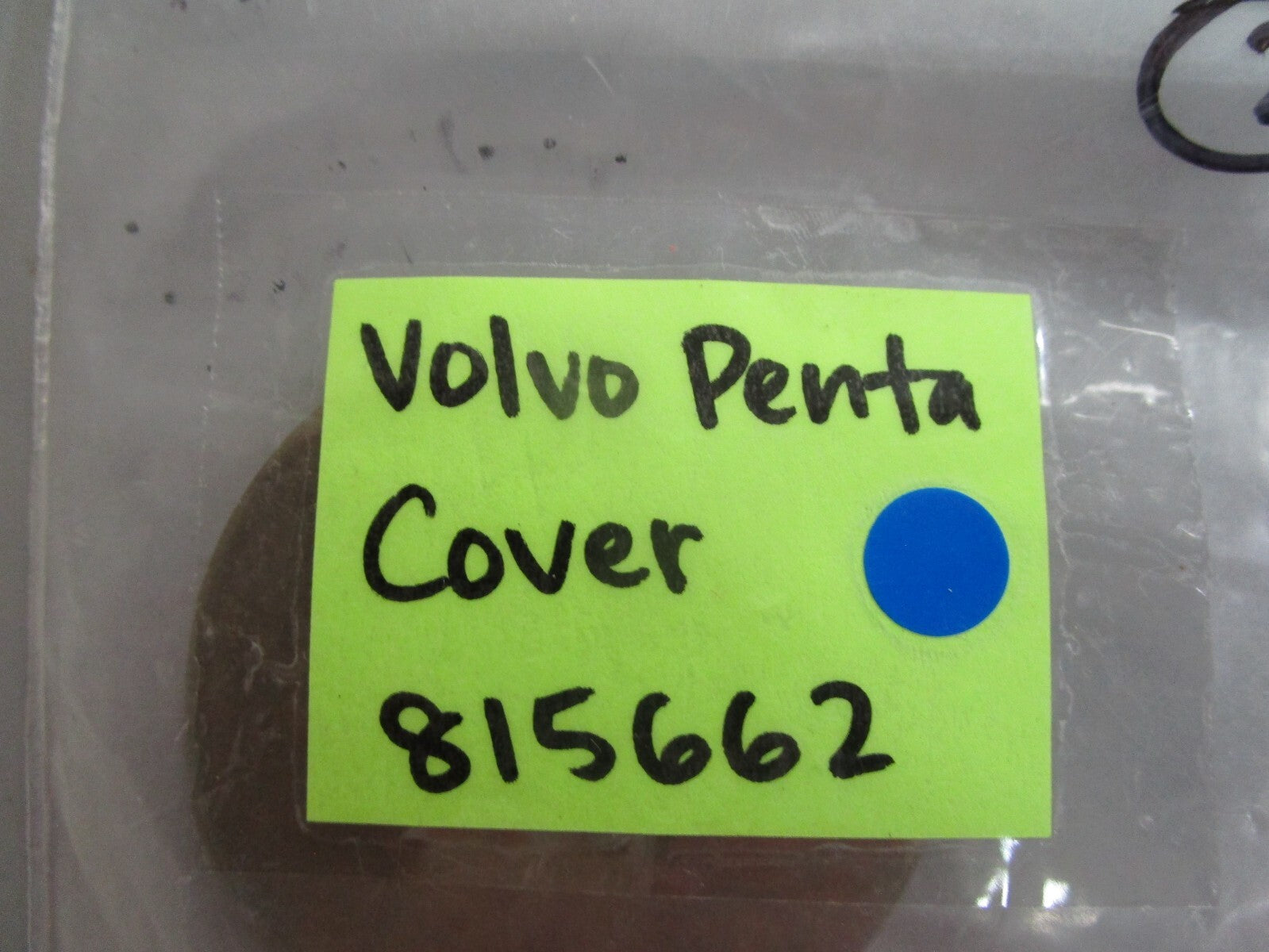 *NEW OEM* 0810 Volvo Penta Cover 815662