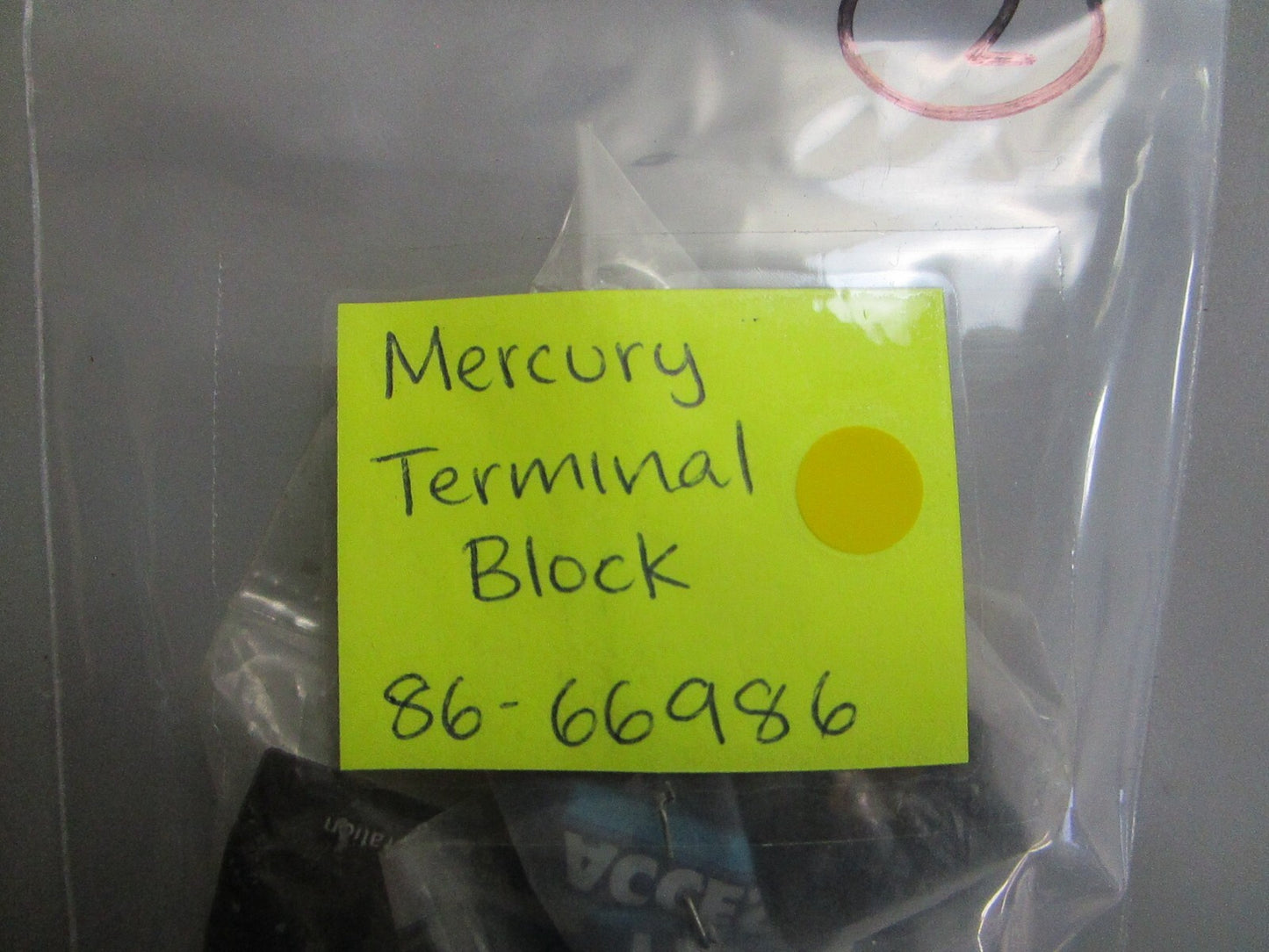 *NEW OEM* 0750 Mercury Quicksilver TERMINAL BLOCK 86-66986