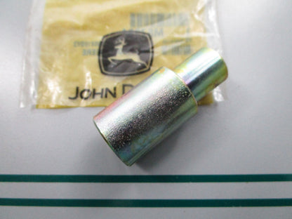 NEW OEM M87384 John Deere Spacer 0810