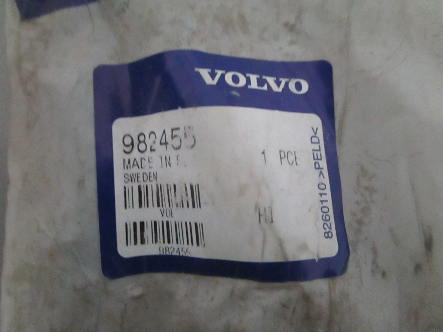 NEW OEM 982455 Volvo Penta Hose 0820