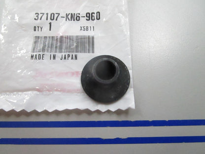 NEW OEM 37107-KN6-960 Honda Collar 0810