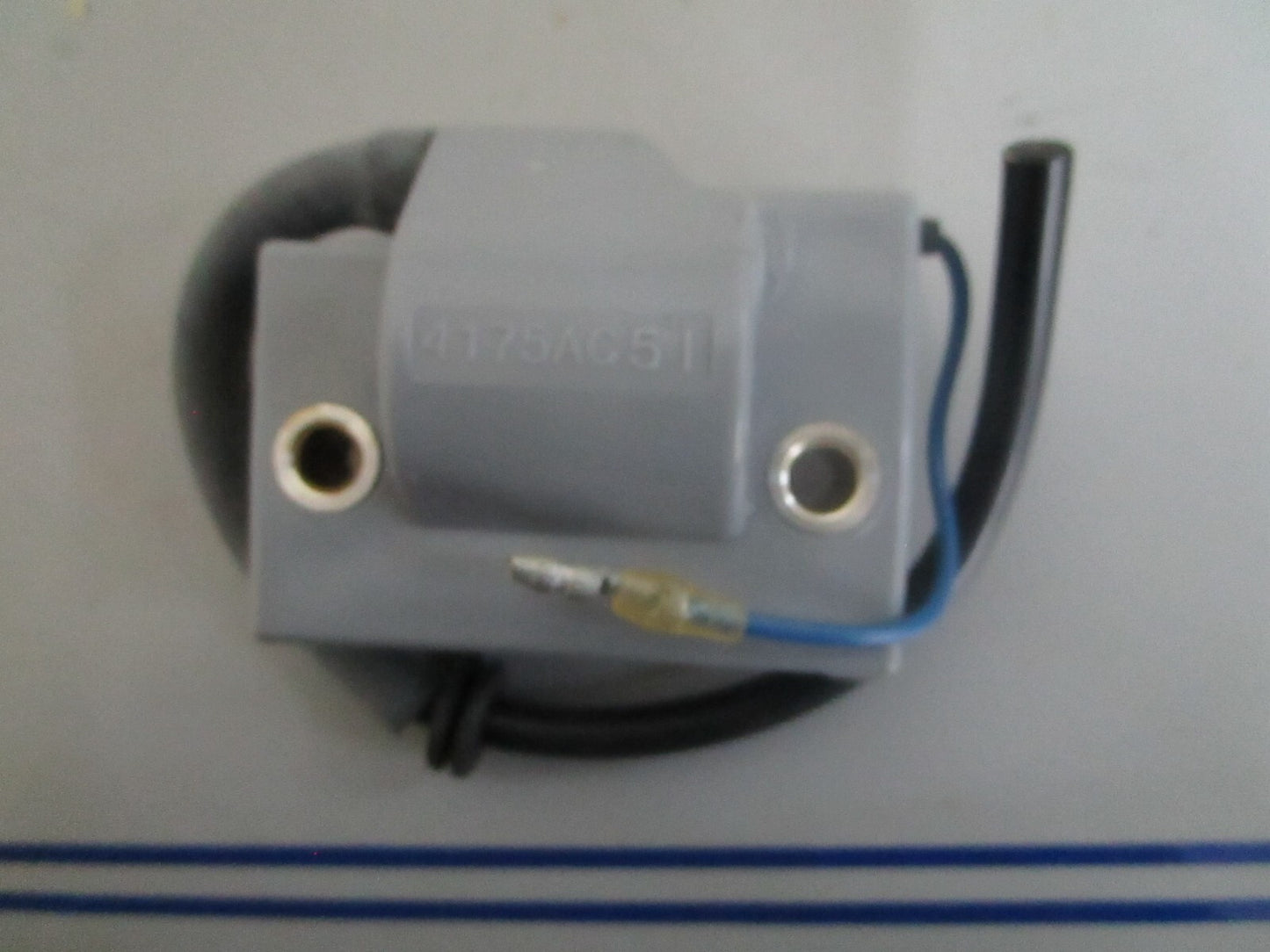 *NEW OEM* 0820 Suzuki Upper Ignition Coil 33410-98100