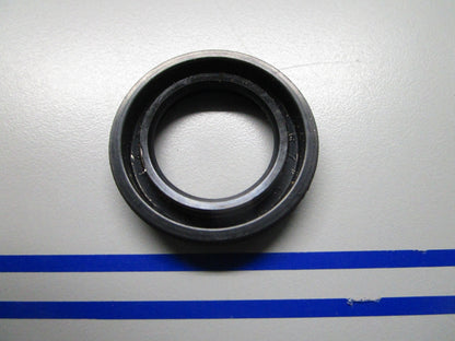 *NEW OEM* 0810 Mercury Quicksilver Seal 26-82234M