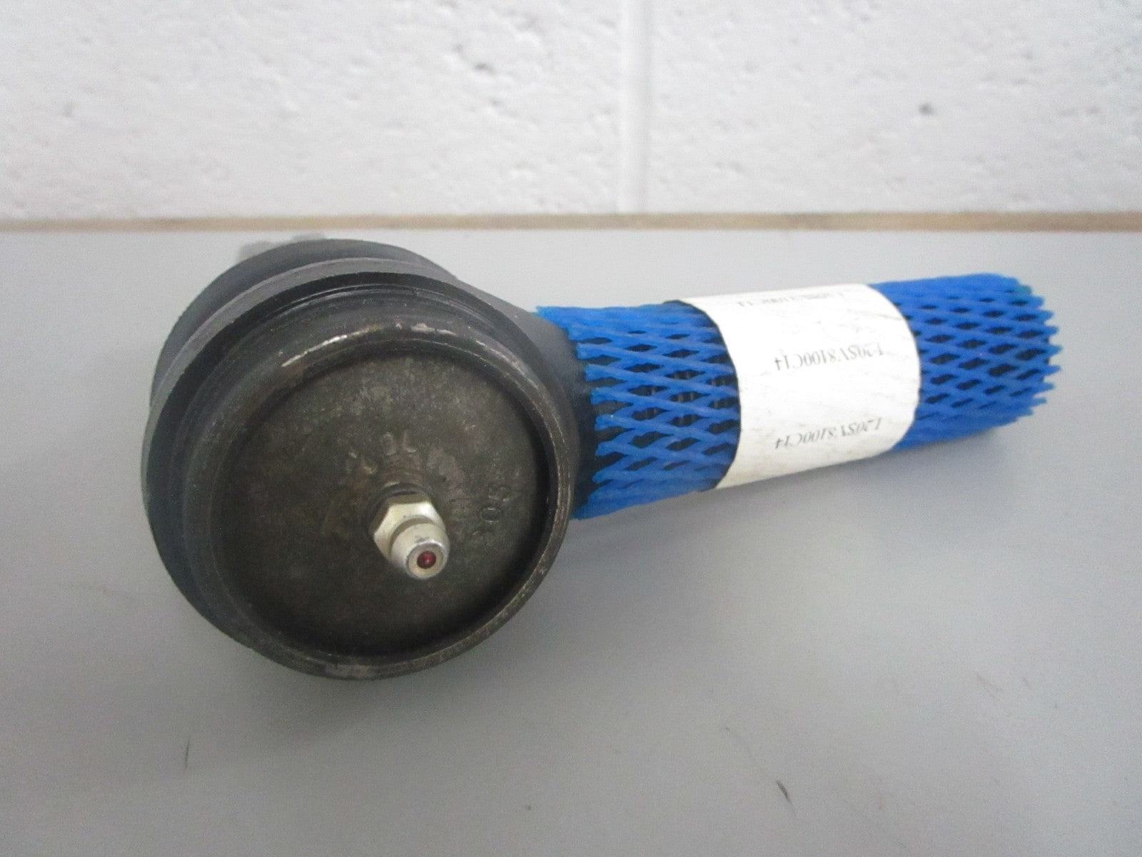 *NEW OEM* 0820 TRW Tie Rod End L20SV8100C14
