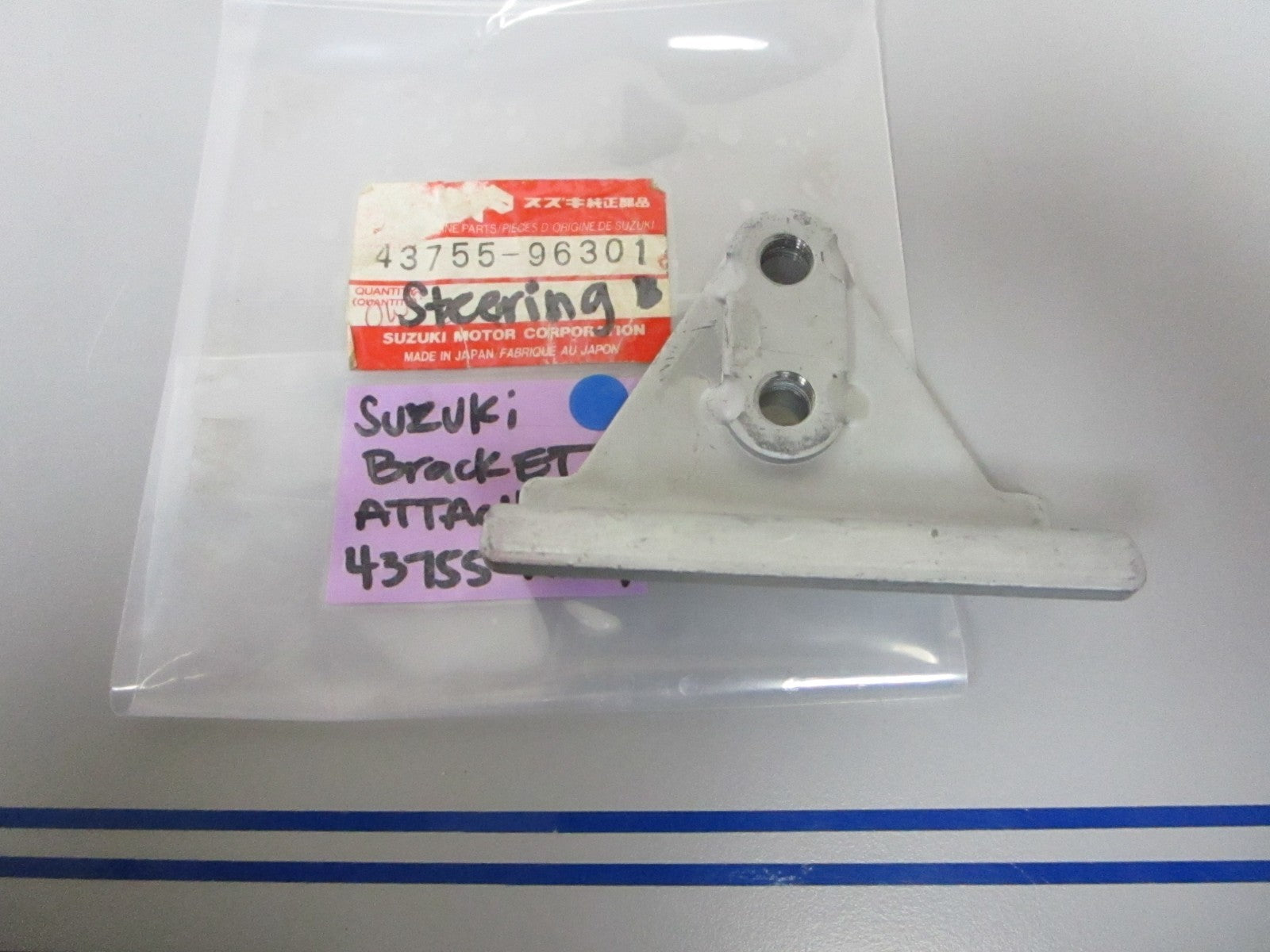 NEW OEM 43755-96301 Suzuki Steering Bracket Attachment 0720
