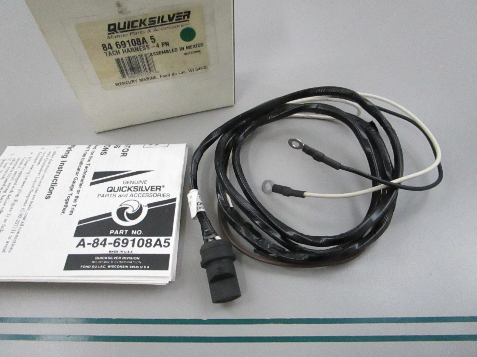 NEW OEM 84-69108A5 Mercury Quicksilver 4 Pin Tach Harness 0810