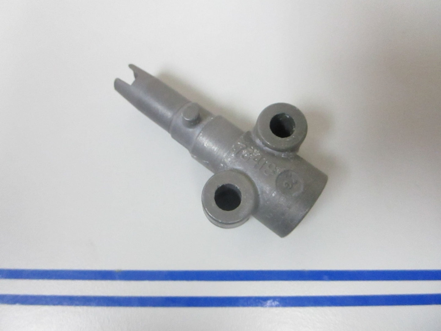 *NEW OEM* 0720 Mercury Quicksilver Fuel Line Adaptor 22833 73419