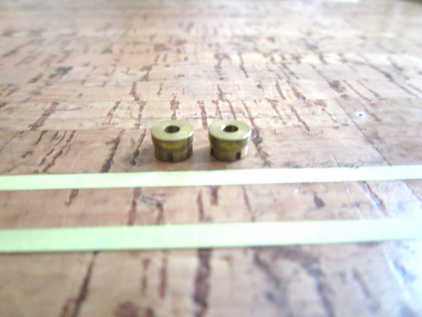 *NEW OEM* (LOT OF 2) 0750 OMC Johnson Evinrude CHECK VALVE 385111 0385111