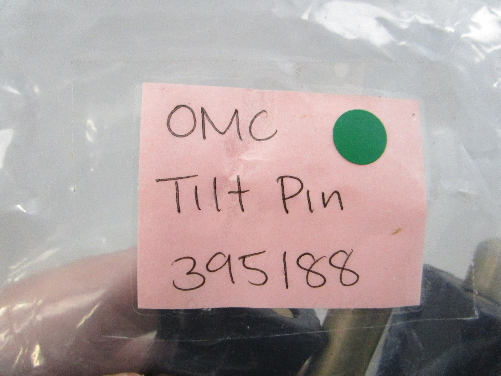 NEW OEM 395188 0395188 OMC Johnson Evinrude Tilt Pin 0810