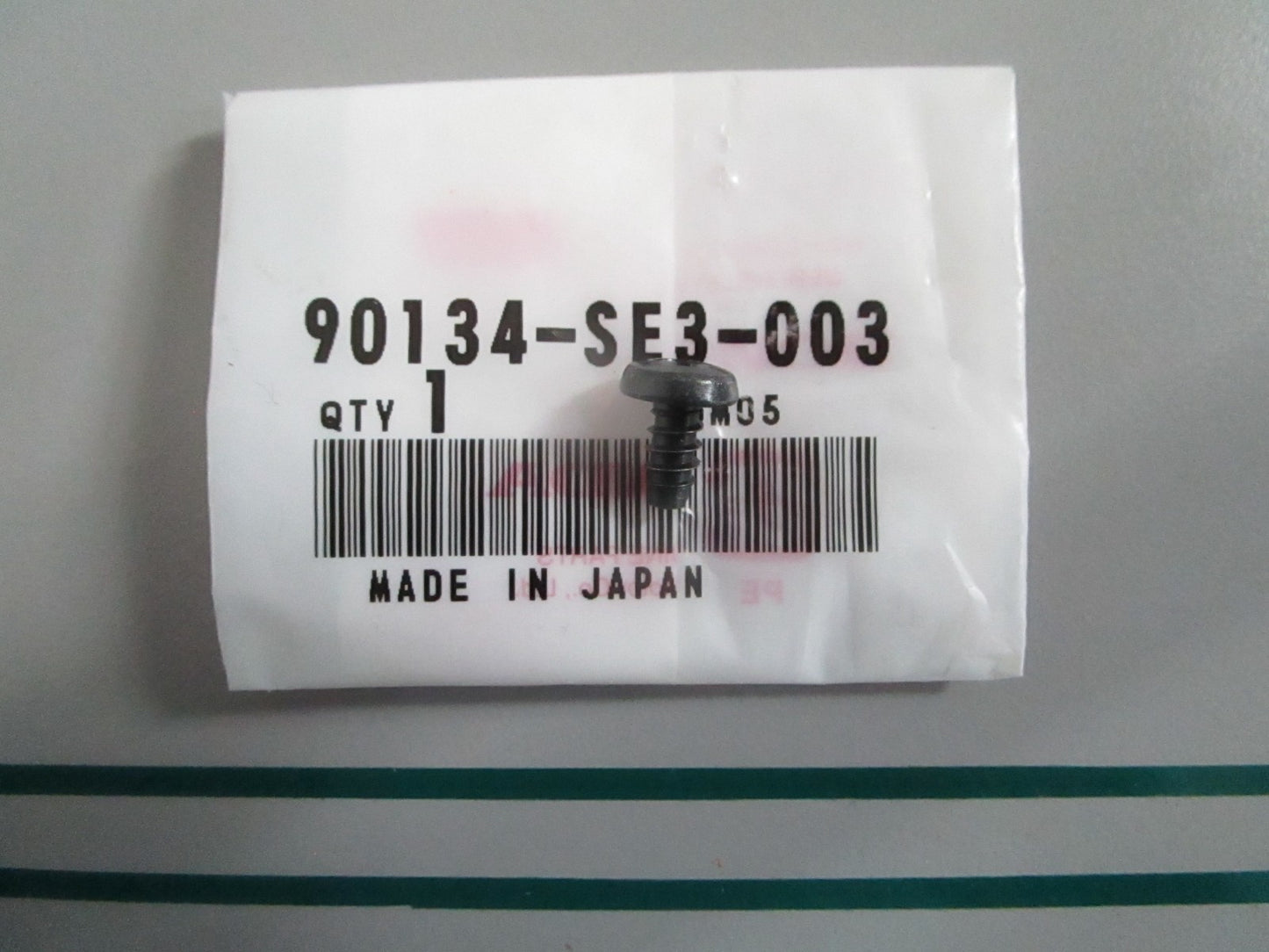 NEW OEM 90134-SE3-003 Honda Screw 0820