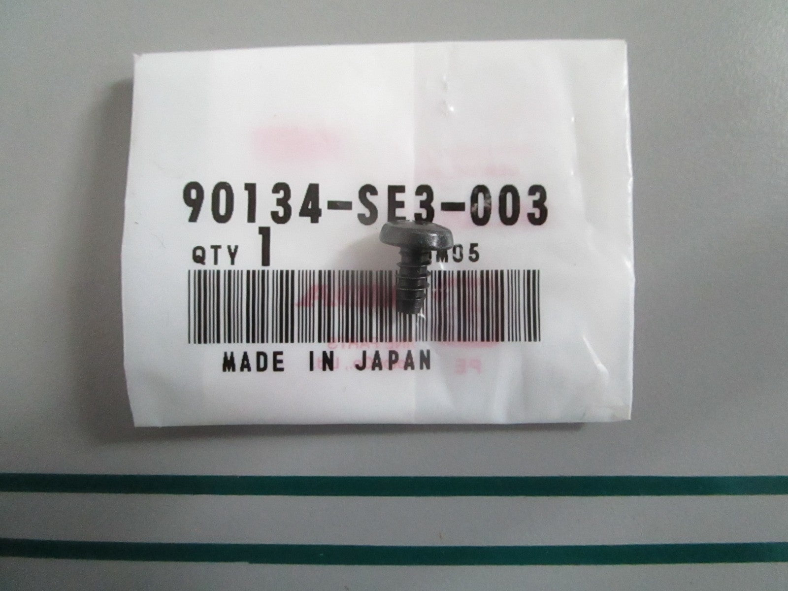 NEW OEM 90134-SE3-003 Honda Screw 0820