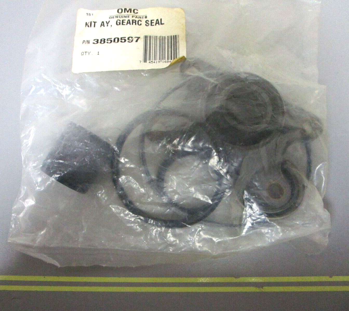 *NEW OEM* 0720 OMC Johnson Evinrude Volvo Gearcase Seal Kit 3850597