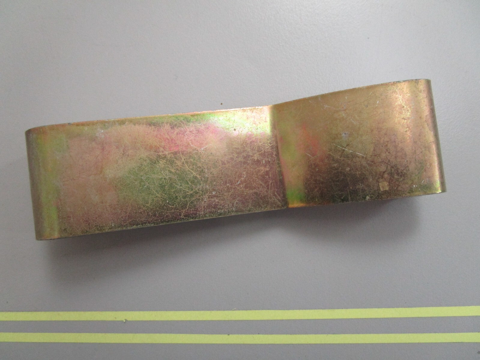 *NEW OEM* 0810 Volvo Penta Clamp 848620