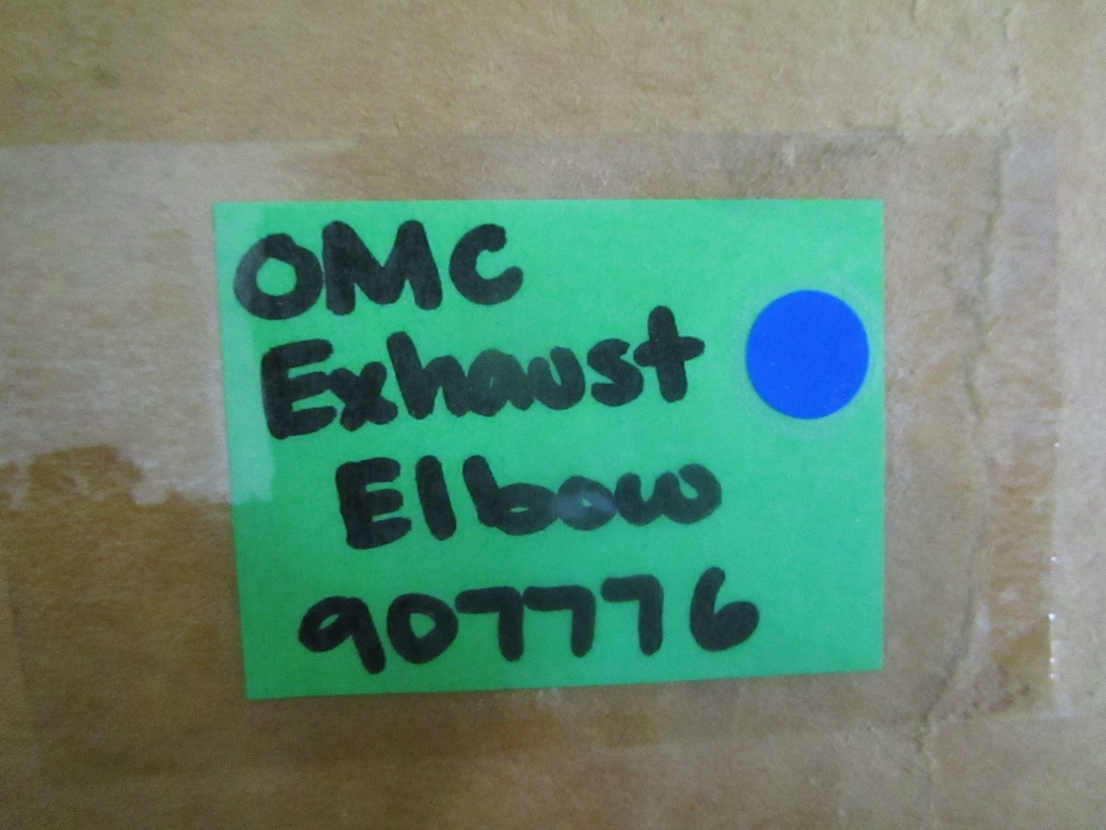 *NEW OEM* 0820 OMC Johnson Evinrude Exhaust Elbow 907776 0907776