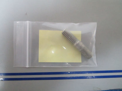 *NEW OEM* 0770 OMC Johnson Evinrude Stud 908699 0908699