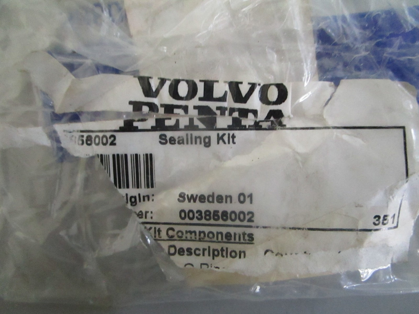 *NEW OEM* 0820 Volvo Penta Sealing Kit 3856002