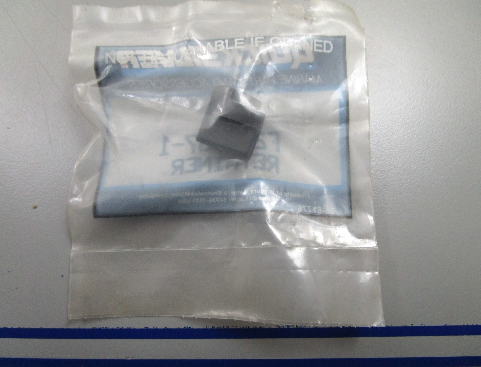 *NEW OEM* 0810 Mercury Quicksilver Retainer F286737-1