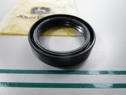 NEW OEM CH14642 John Deere Seal 0810