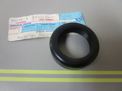 *NEW OEM* 0810 Volvo Penta Retainer Nut 1581184