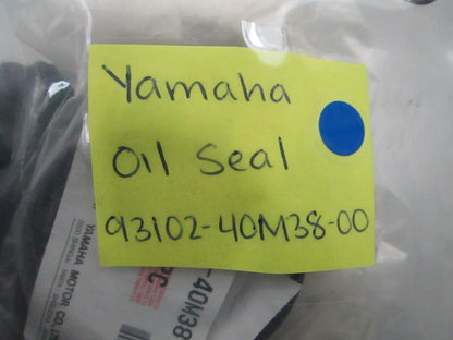 *NEW OEM* 0810 Yamaha Oil Seal 93102-40M38-00