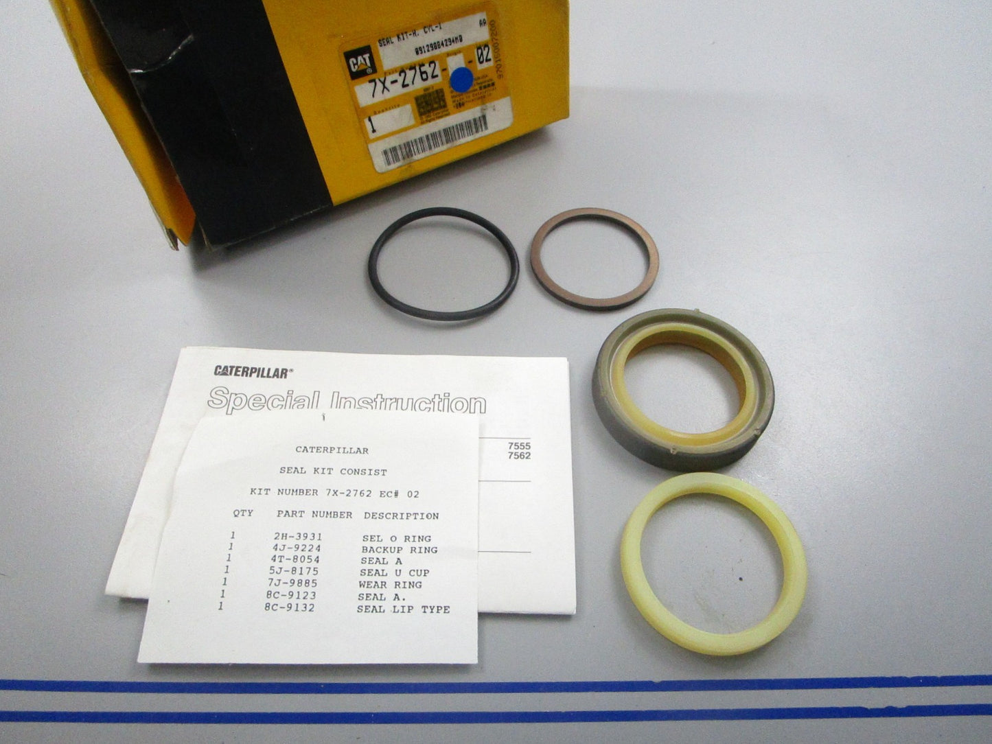 NEW OEM 7X-2762 CAT Cylinder Seal Kit 0810