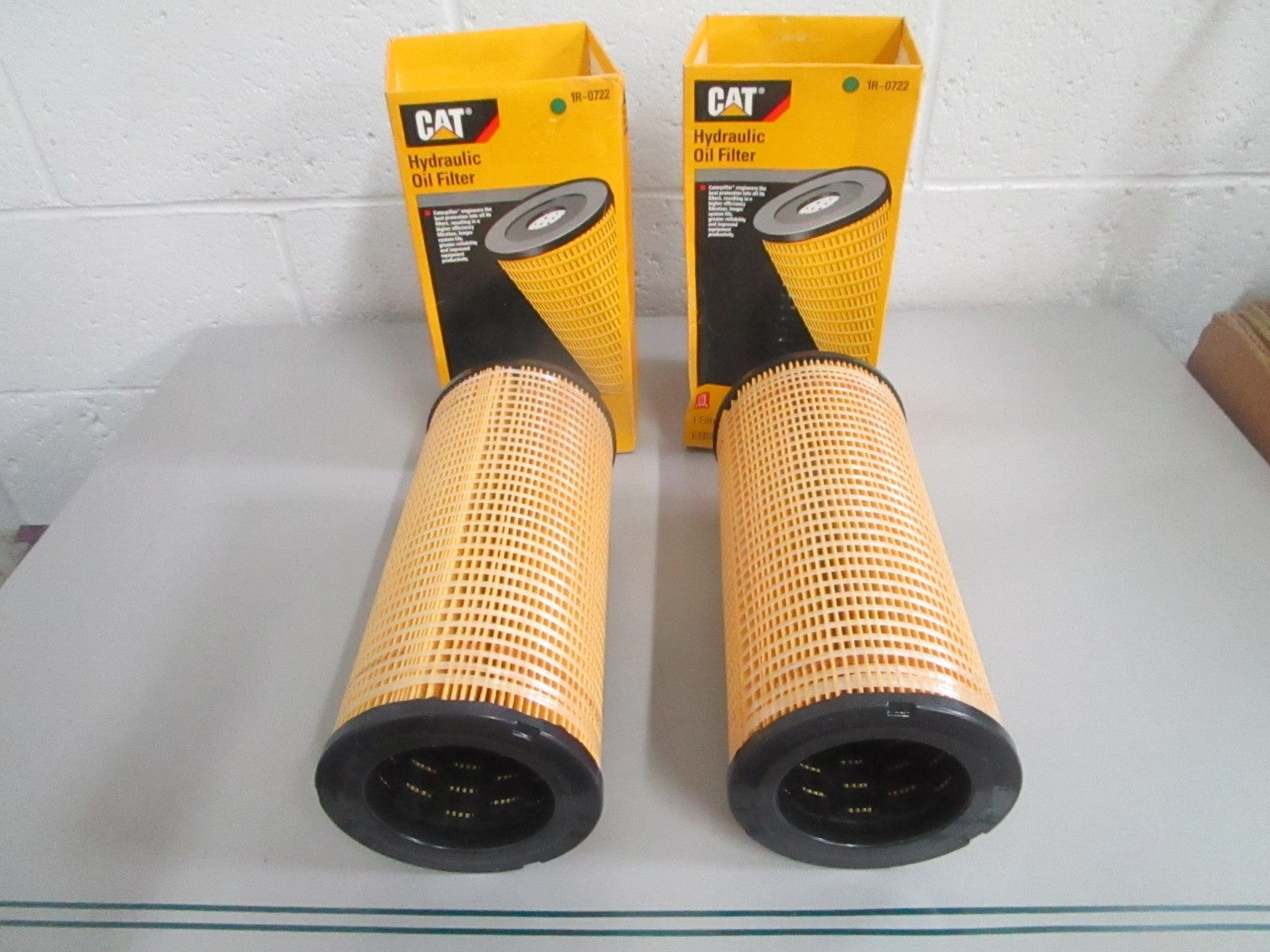 Caterpillar 1R-0722 Hydraulic Oil Filter LOT OF 2 NEW