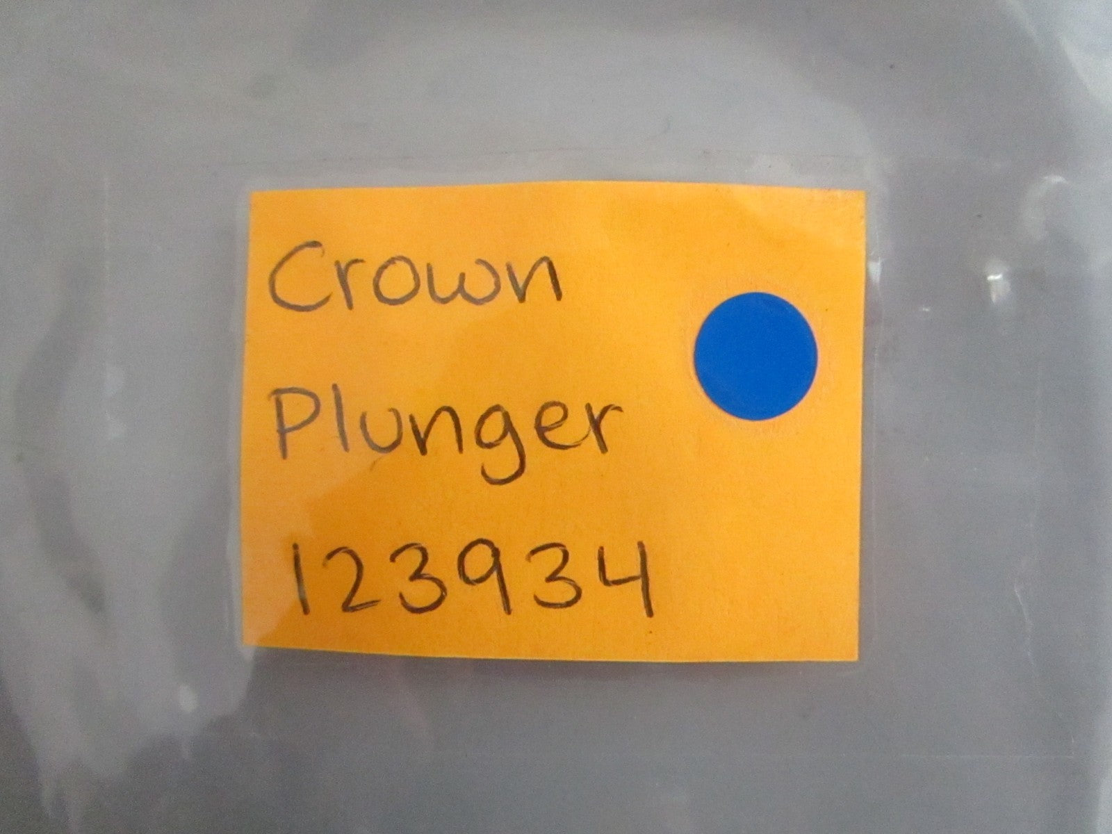 *NEW OEM* 0820 Crown Plunger 123934