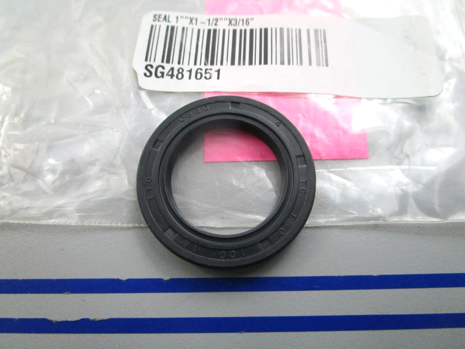 NEW OEM Scag 481651 Seal 0810