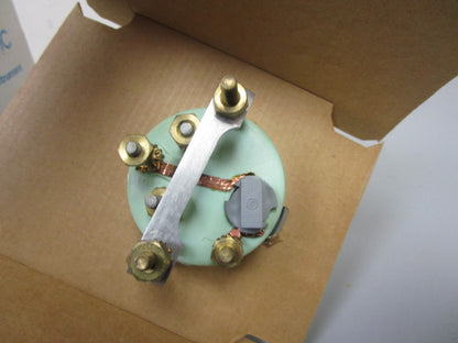 *NEW OEM* 0720 OMC Johnson Evinrude Oil Pressure Gauge 981299 0981299