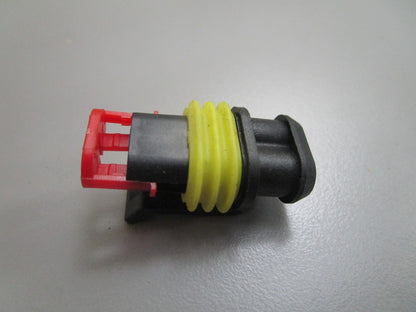 *NEW OEM* 0810 OMC Johnson Evinrude 2 Position Plug Connector & Seal 3011153