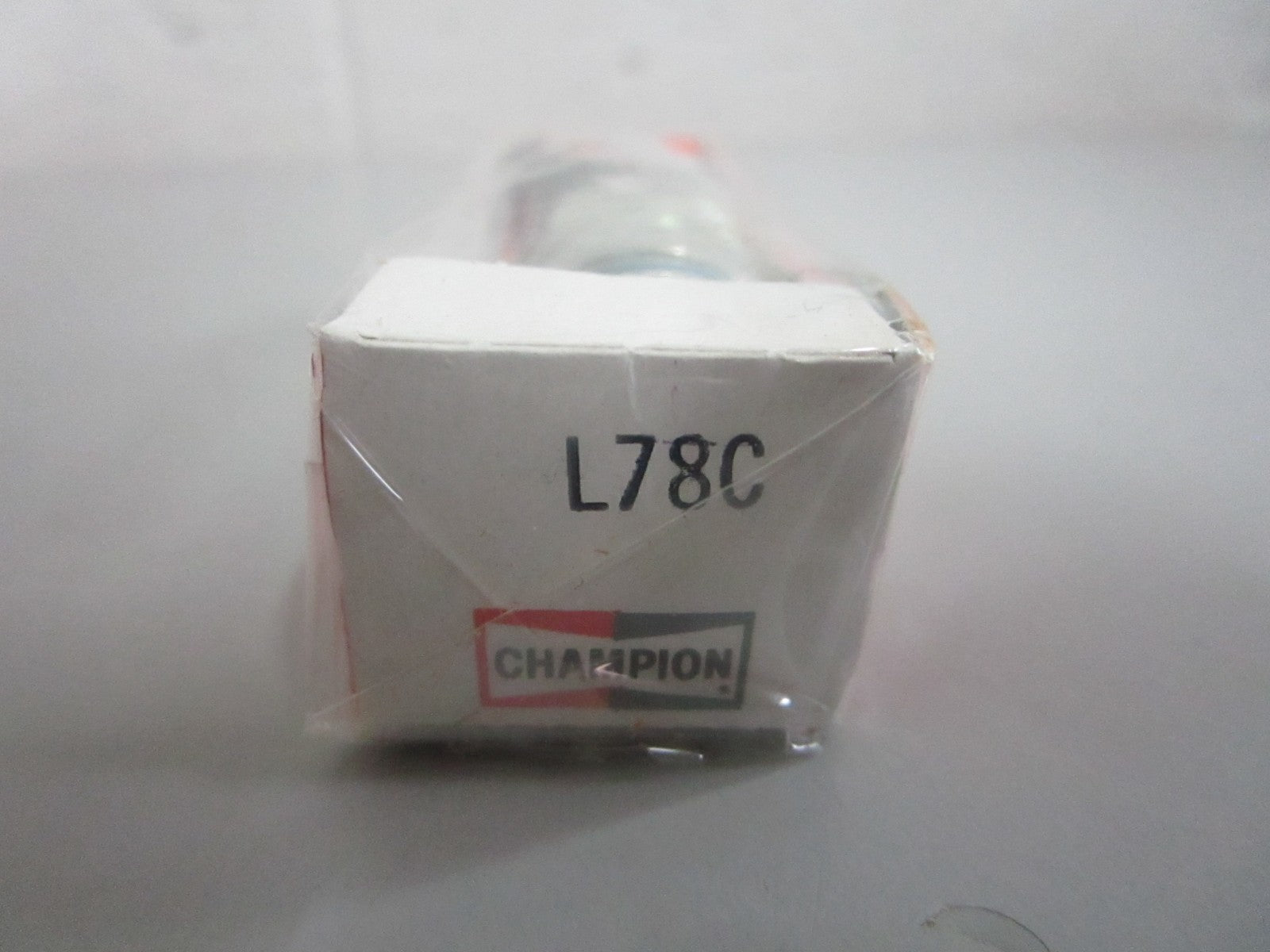 NEW OEM (LOT OF 7) L78C Champion Spark Plug 0820