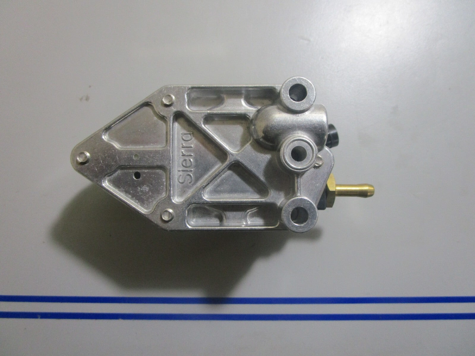 *NEW* 0810 Sierra Fuel Pump 18-7351 Replaces: OMC 438562 0438562