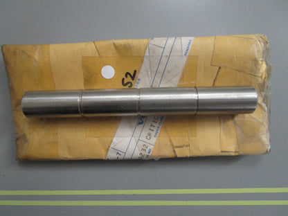 *NEW OEM* 0810 Volvo Penta Shaft 826352