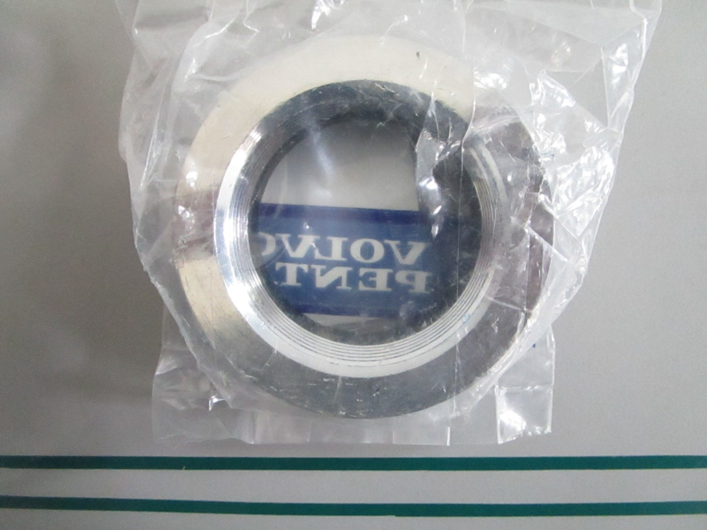 NEW OEM 3851334 Volvo Penta Propeller Nut 0820