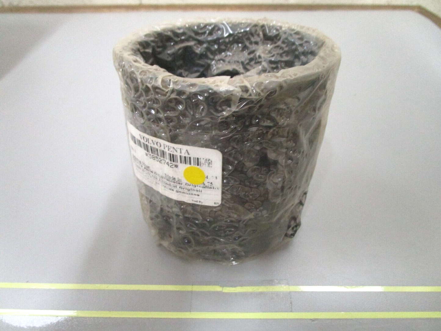 *NEW OEM* 0750 Volvo Penta HOSE 3852742
