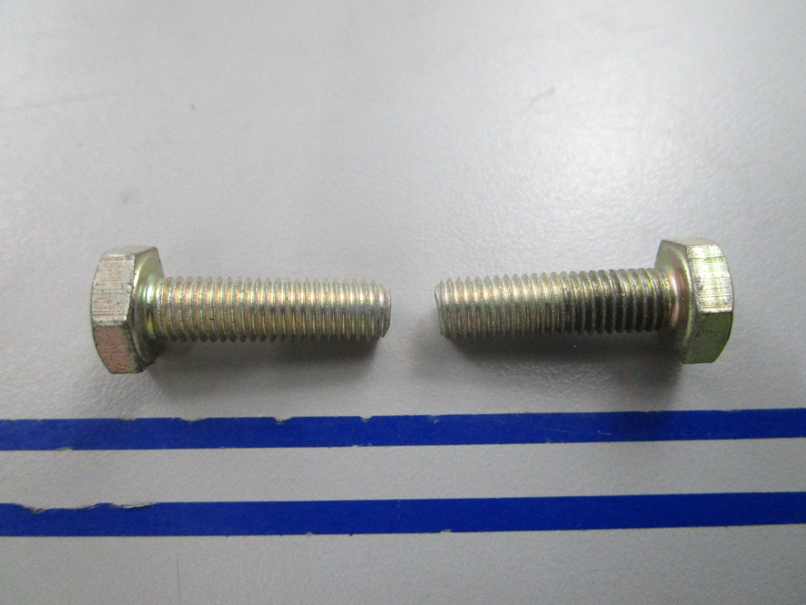 NEW OEM (LOT OF 2) 10-37612 Mercury Quicksilver Bolt Screw 0810