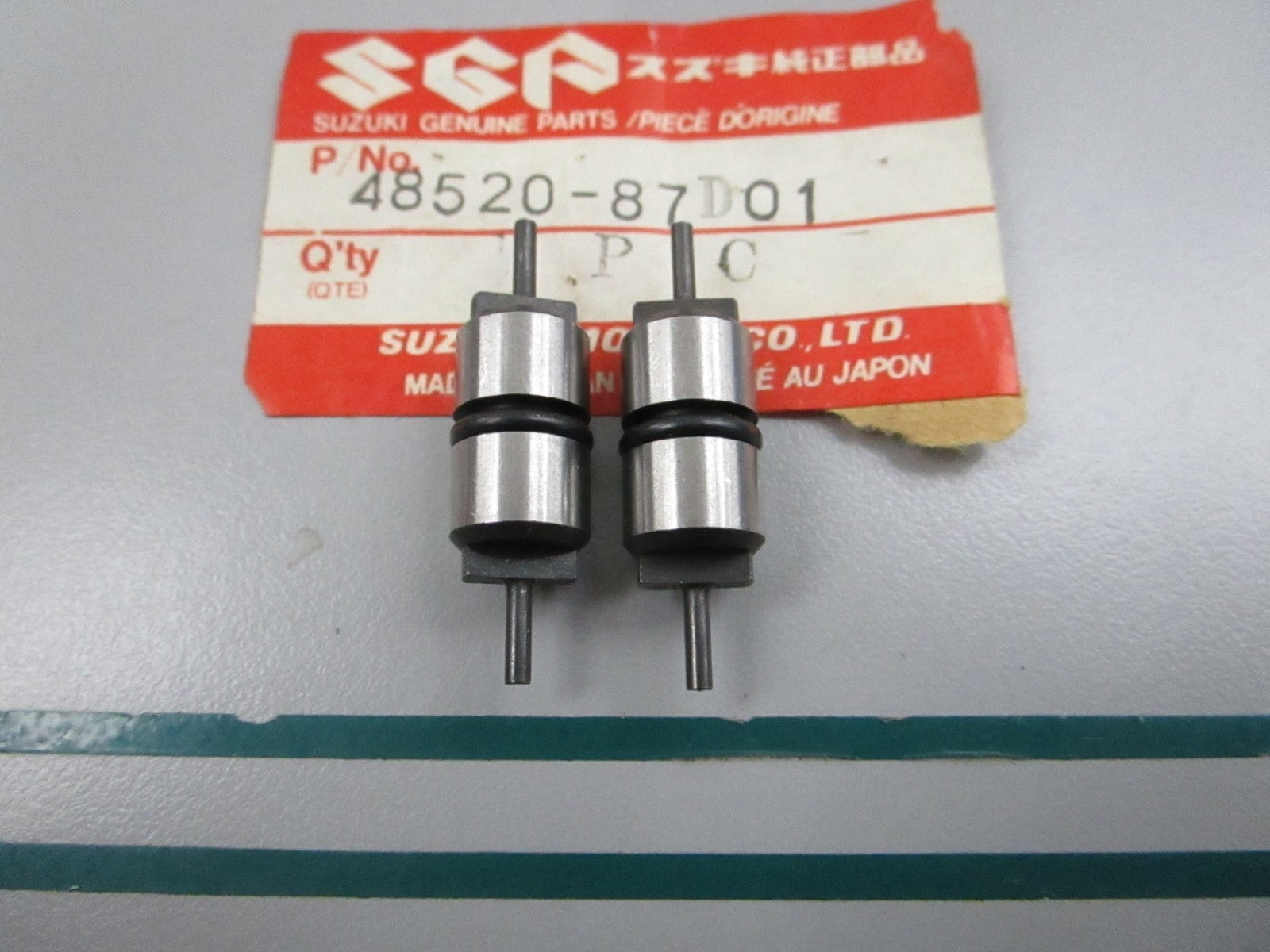 NEW OEM (LOT OF 2) 48520-87D01 Suzuki Spool 0810