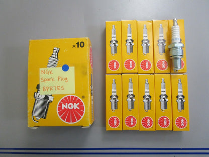 *NEW* (LOT OF 10) 0820 NGK Spark Plug BPR7ES