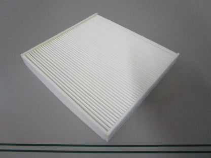 NEW WP10129 WIX Air Filter 0810