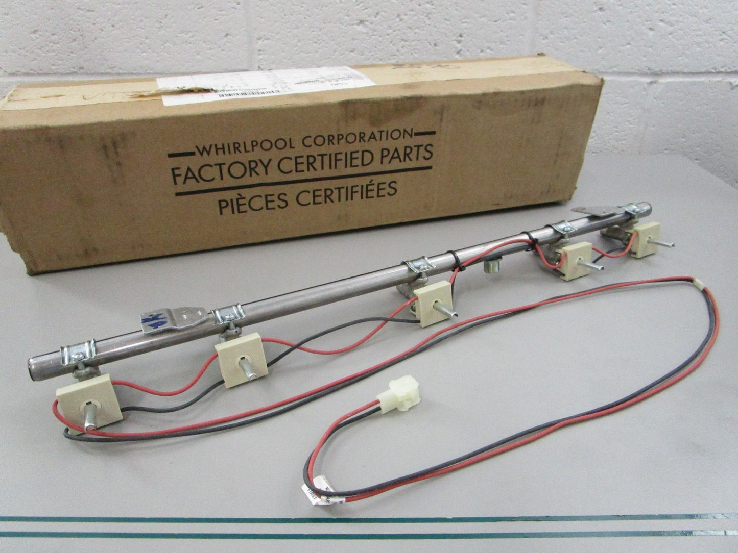 NEW OEM W10413870 WPW10413870 Whirlpool Manifold 0810