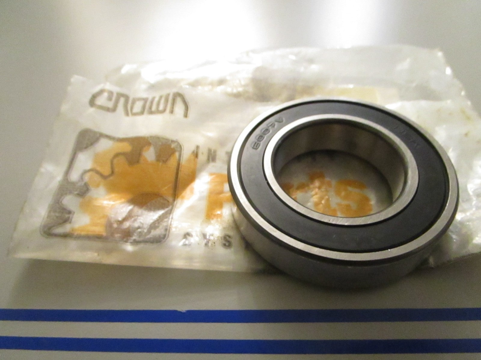 NEW OEM 065081-033 Crown Ball Bearing 0720
