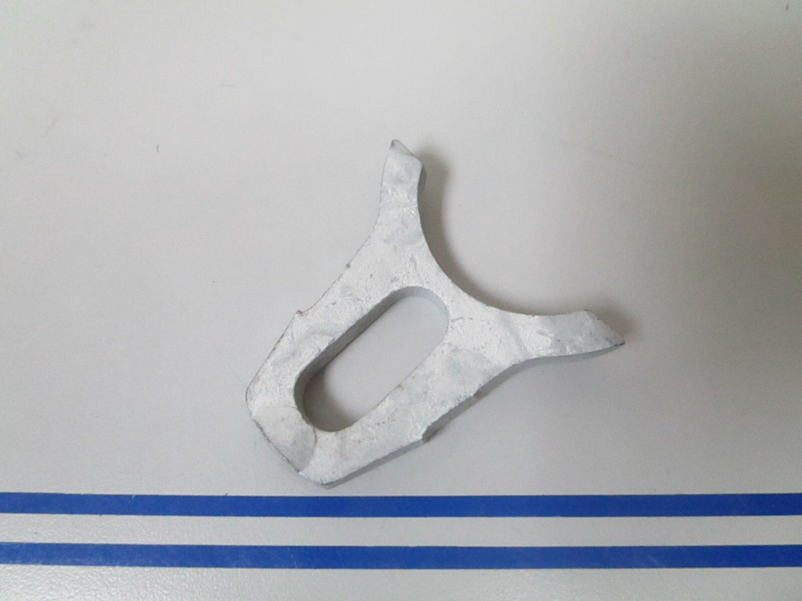*NEW OEM* 0810 Volvo Penta Clamp 3852108