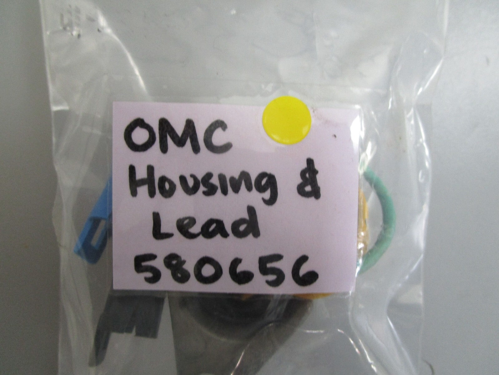 *NEW OEM* 0770 OMC Johnson Evinrude Housing and Lead 580656 0580656