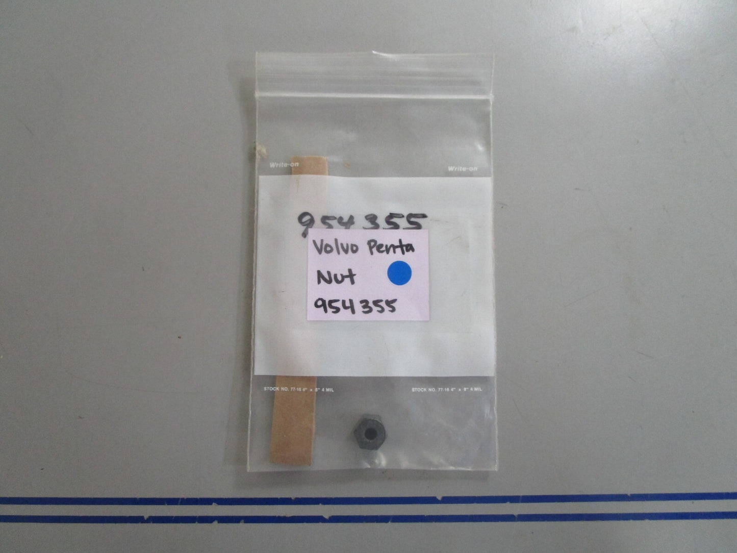 *NEW OEM* 0720 Volvo Penta Nut 954355