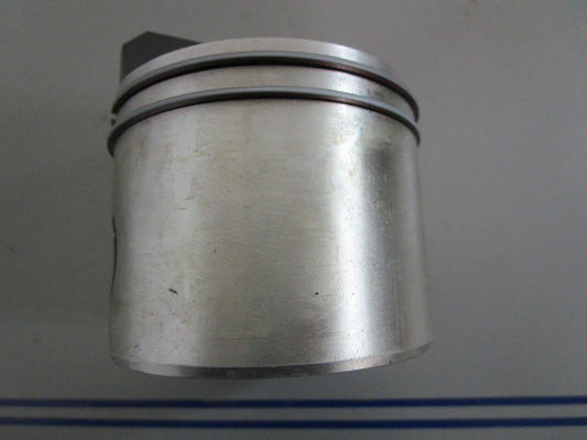 *NEW* 0820 Wiseco Piston Kit 3174P3 Replaces: 3073P3