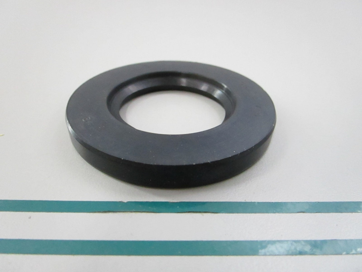 NEW OEM 958860 Volvo Penta Sealing Ring 0810