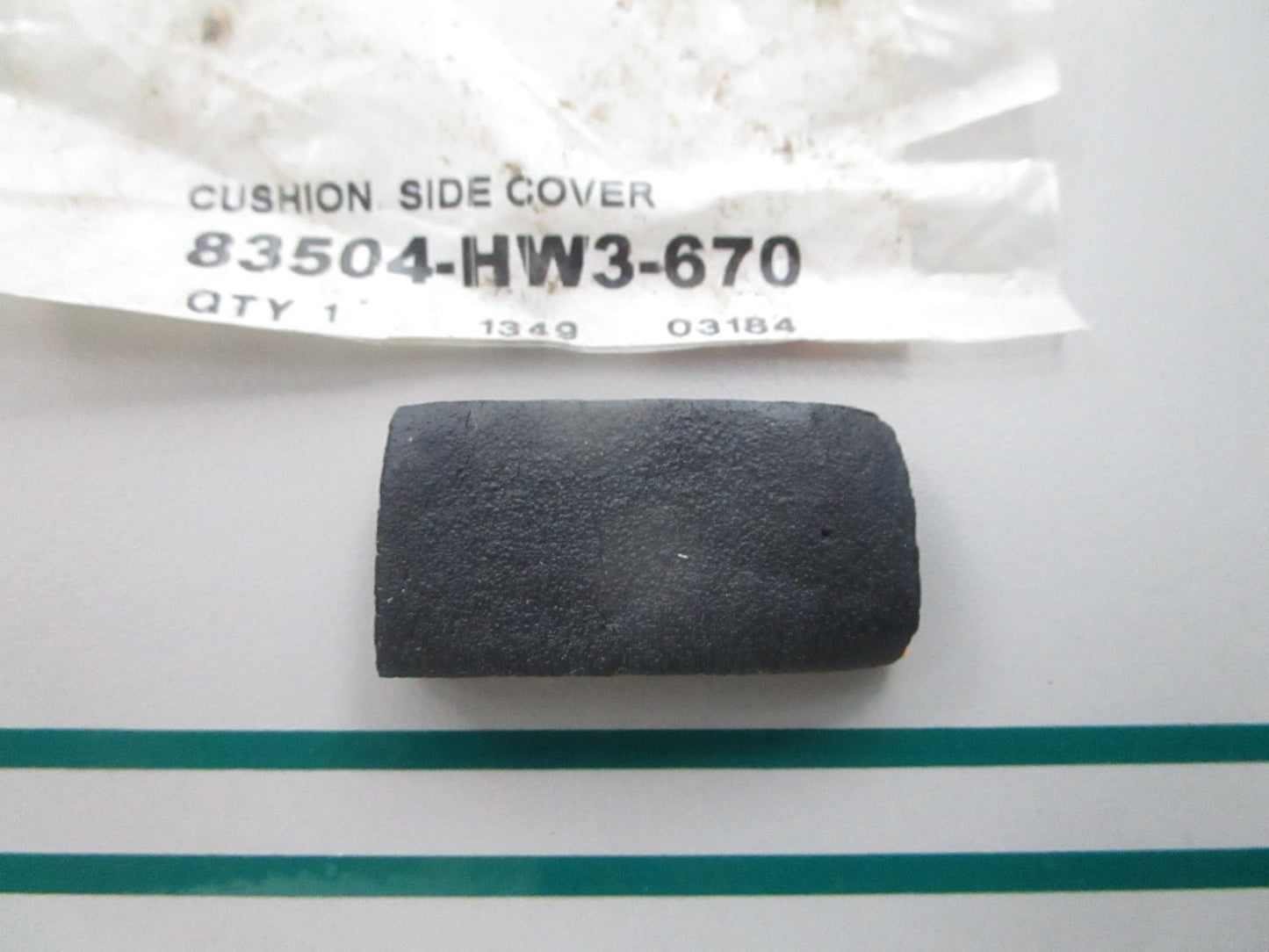 NEW OEM 83504-HW3-670 Honda Side Cover Cushion 0810