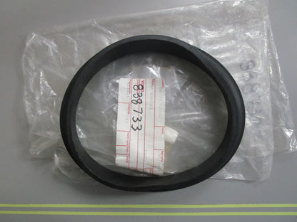 *NEW OEM* 0810 Volvo Penta Support Ring 838733