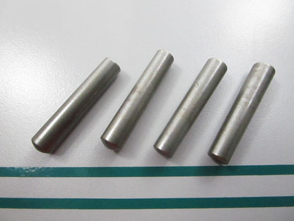 NEW OEM (LOT OF 4) 305070 0305070 OMC Johnson Evinrude Pin 0810
