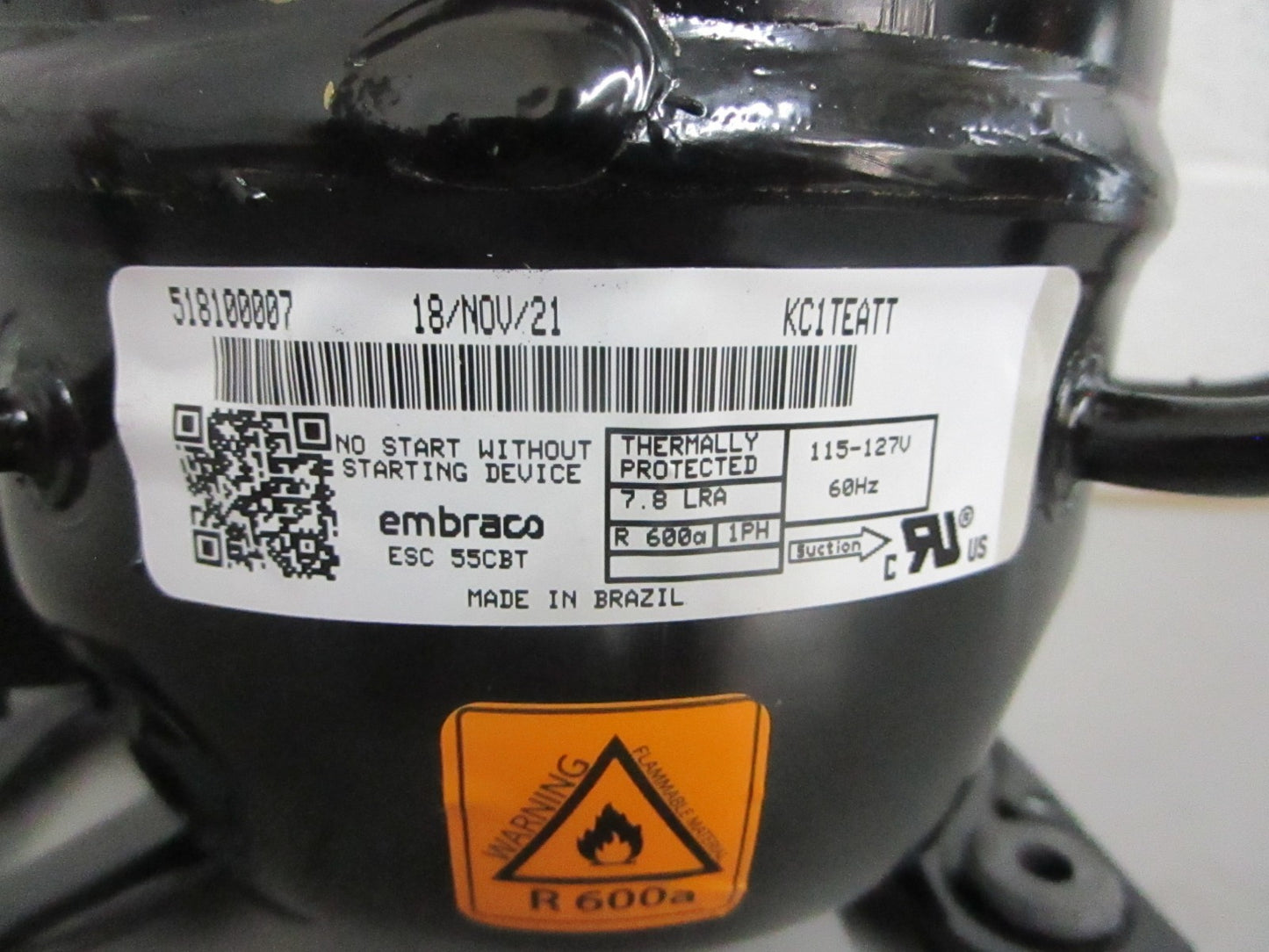 *NEW OEM* 0820 Electrolux Compressor Assy 5304529284